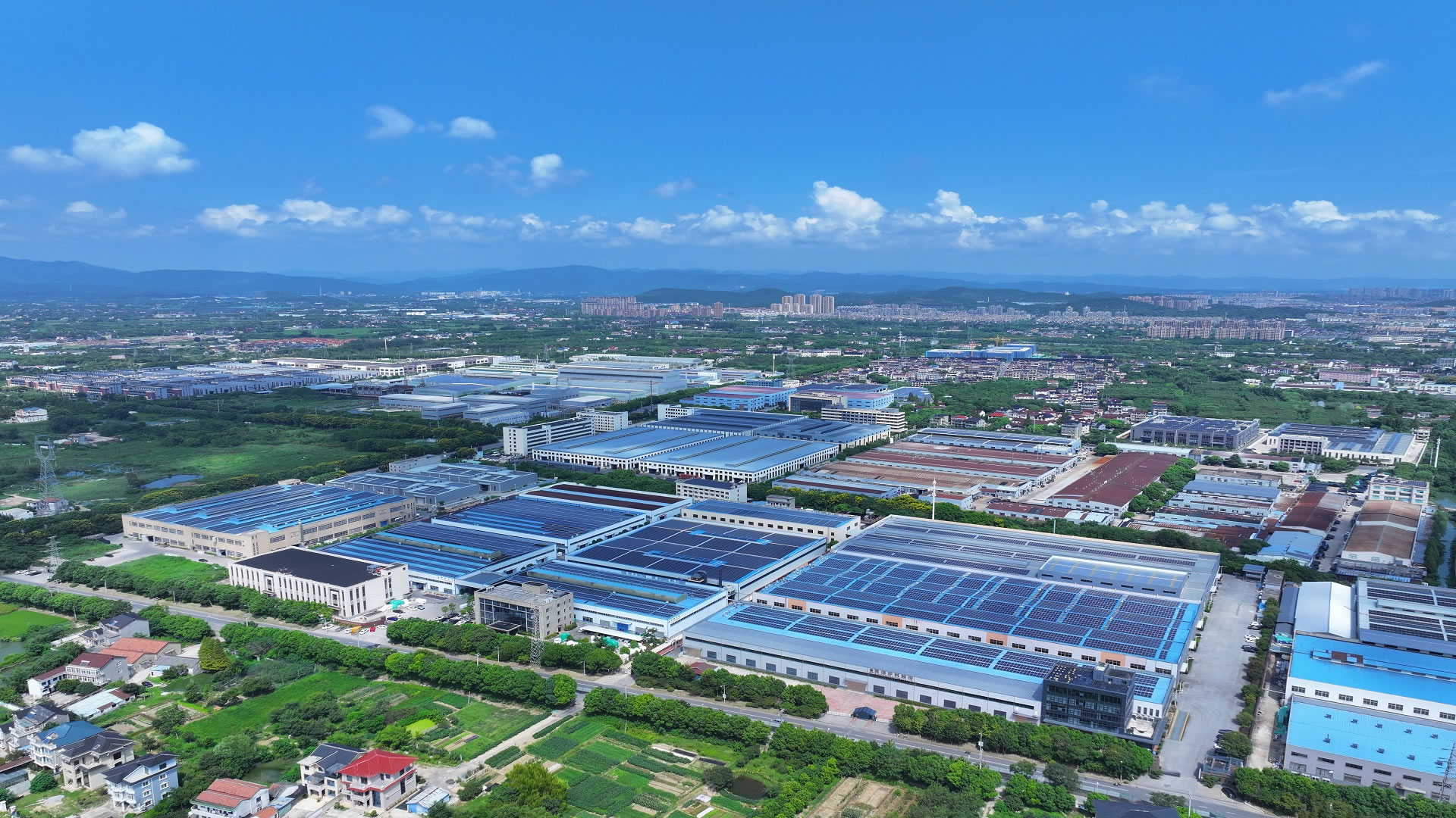 Photovoltaic power generation project of machinery enterprise in Huzhou, China